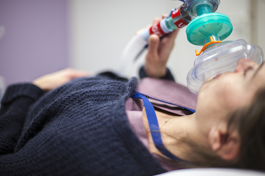 Lors des soins sous Méopa, du gaz peut s’échapper et être inhalé par les soignants. 